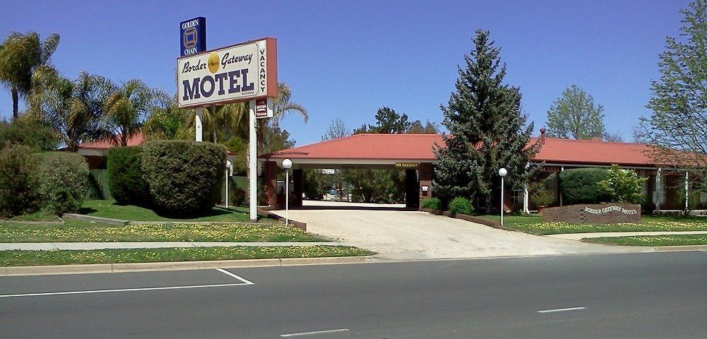 Econo Lodge Border Gateway โวดองกา ภายนอก รูปภาพ
